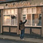 0. UK-TheOldOak-Still01-©Goodfellas